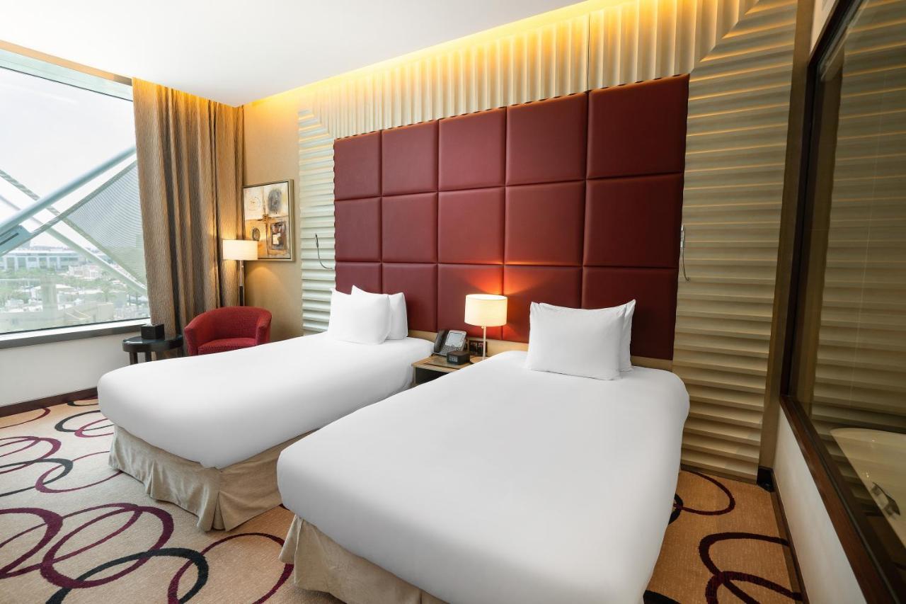 Crowne Plaza Riyadh - Rdc Hotel & Convention By Ihg Esterno foto Deluxe Room